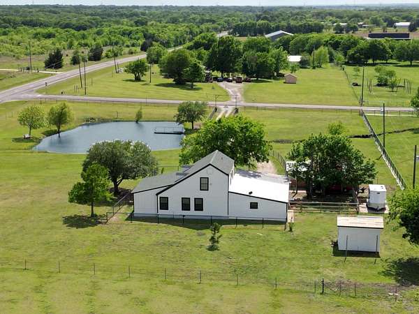 2.5 Acres of Land with Home for Sale in Kaufman, Texas