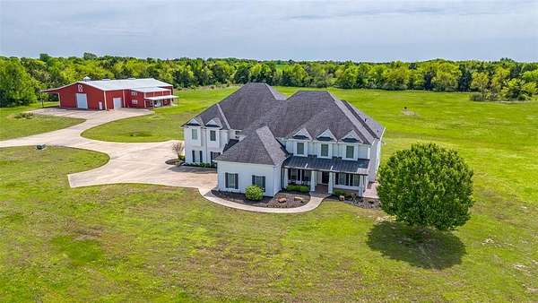 46.4 Acres of Agricultural Land with Home for Sale in Reno, Texas