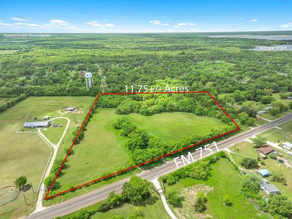 11.7 Acres of Land for Sale in Wills Point, Texas