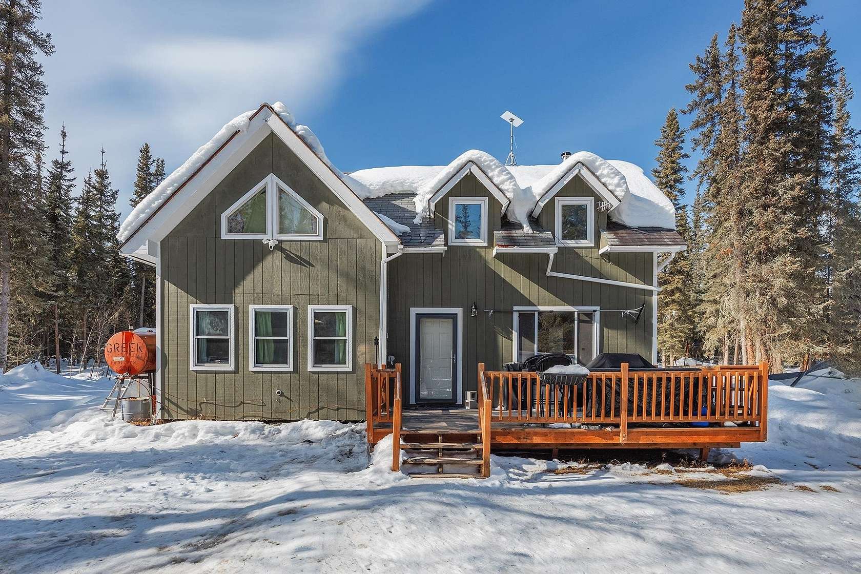 4.7 Acres of Land with Home for Sale in Fairbanks, Alaska