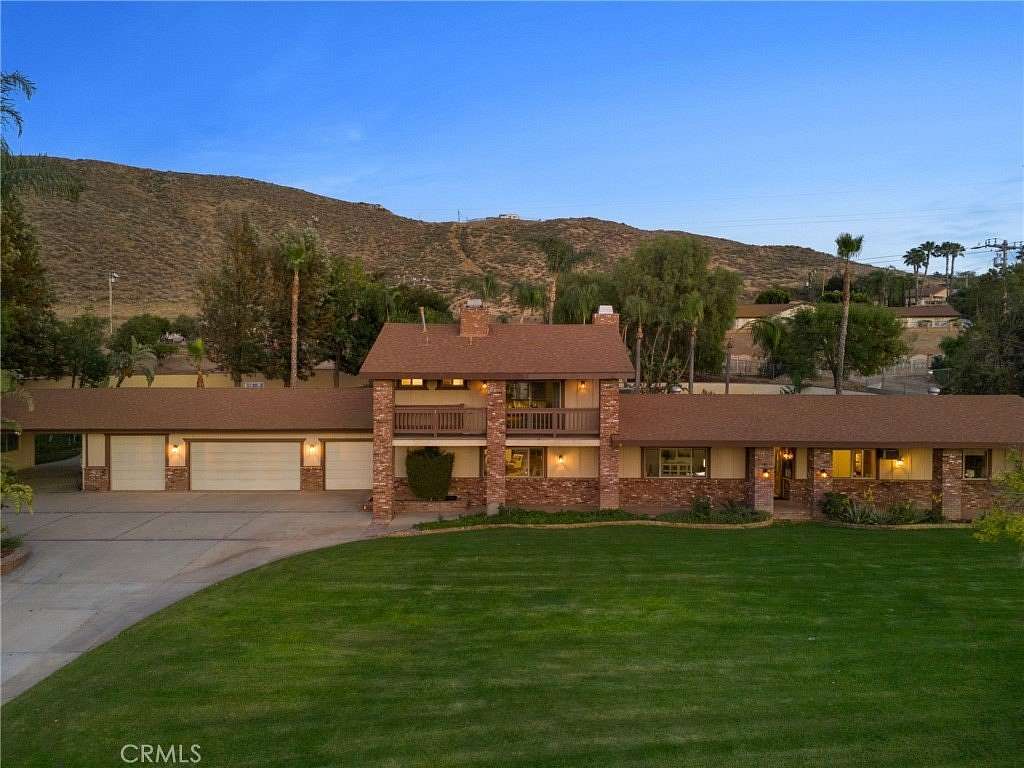 5 Acres of Land with Home for Sale in Jurupa Valley, California