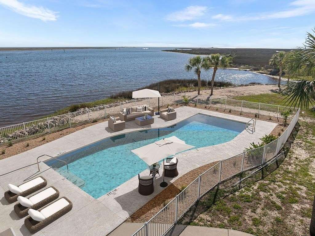 0.16 Acres of Residential Land for Sale in Steinhatchee, Florida