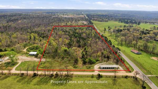 18 Acres of Commercial Land for Sale in Summersville, Missouri