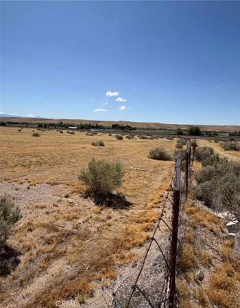 2 Acres of Land for Sale in Oro Grande, California