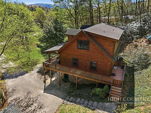 10 Acres of Land with Home for Sale in Lenoir, North Carolina