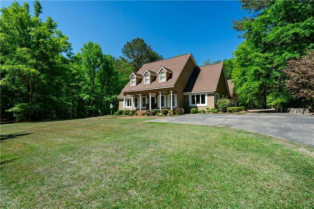 10.2 Acres of Land with Home for Sale in Lanett, Alabama