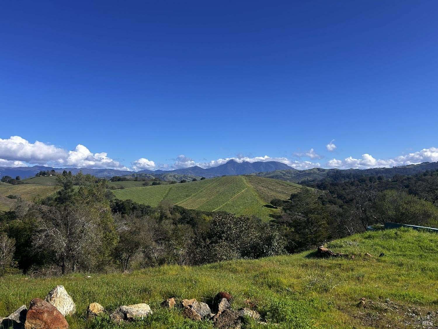 5 Acres of Residential Land for Sale in Healdsburg, California