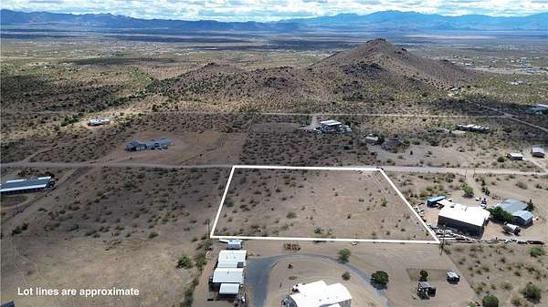 2.35 Acres of Residential Land for Sale in Golden Valley, Arizona