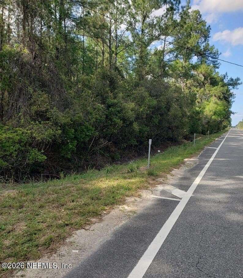 7 Acres of Land for Sale in Keystone Heights, Florida