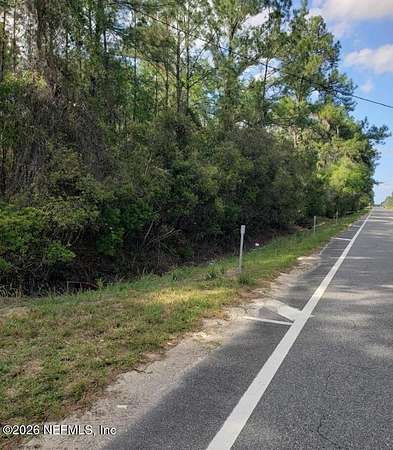 7 Acres of Land for Sale in Keystone Heights, Florida