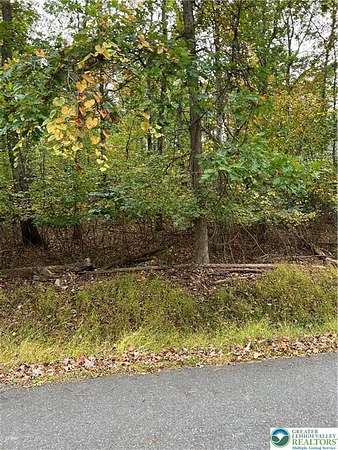 0.38 Acres of Residential Land for Sale in Middle Smithfield Township, Pennsylvania