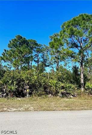 0.25 Acres of Residential Land for Sale in Lehigh Acres, Florida
