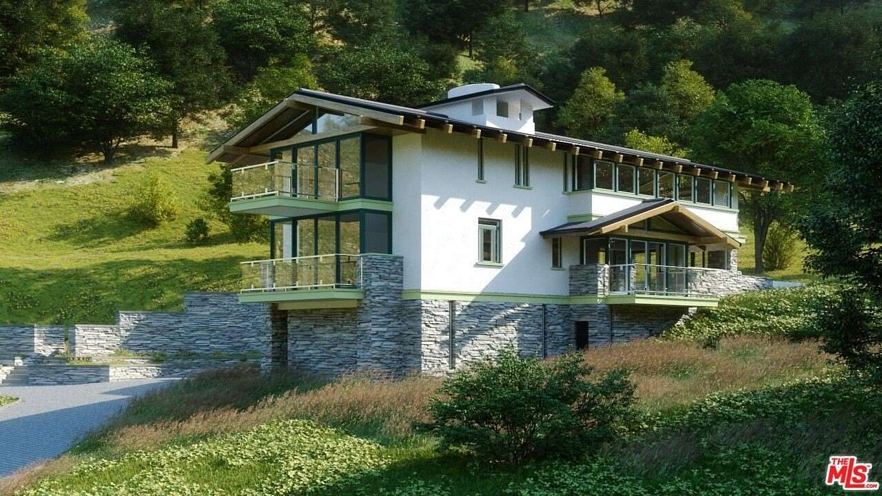 2.33 Acres of Residential Land for Sale in Topanga, California