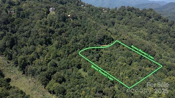 1.38 Acres of Residential Land for Sale in Waynesville, North Carolina