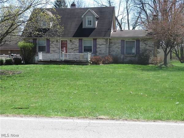1.82 Acres of Land with Home for Sale in New Middletown, Ohio