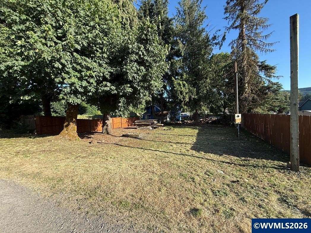 0.08 Acres of Commercial Land for Sale in Mehama, Oregon