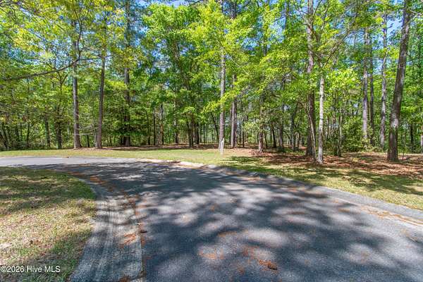 1.33 Acres of Residential Land for Sale in Bolivia, North Carolina