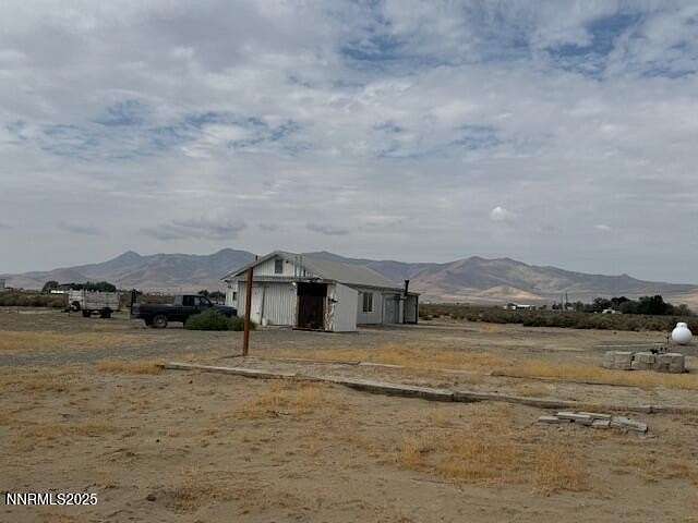 4.28 Acres of Land with Home for Sale in Winnemucca, Nevada