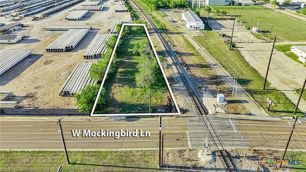0.6 Acres of Commercial Land for Sale in Victoria, Texas