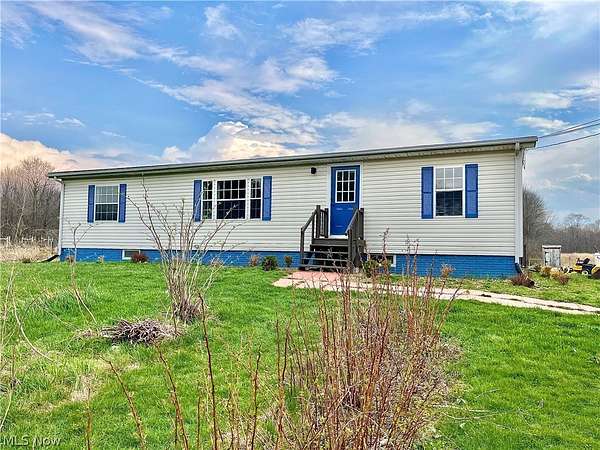 15.3 Acres of Land with Home for Sale in Kingsville, Ohio