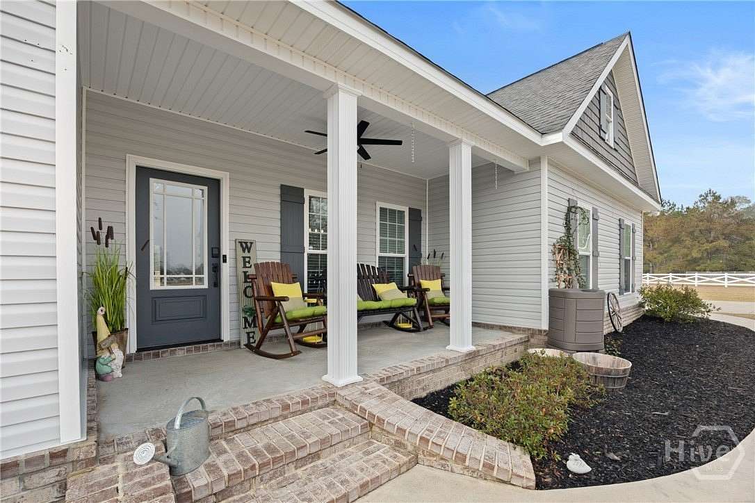 5 Acres of Land with Home for Lease in Brooklet, Georgia