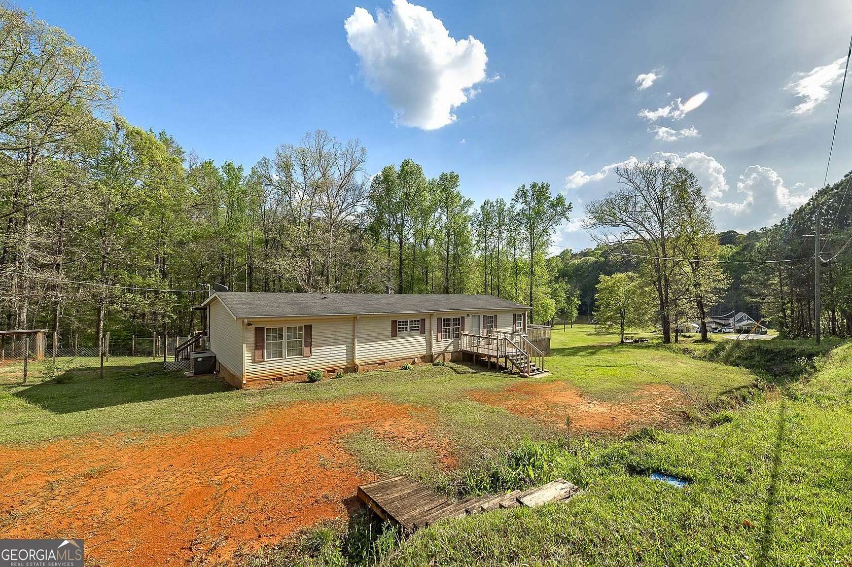 3.56 Acres of Land with Home for Sale in Monticello, Georgia