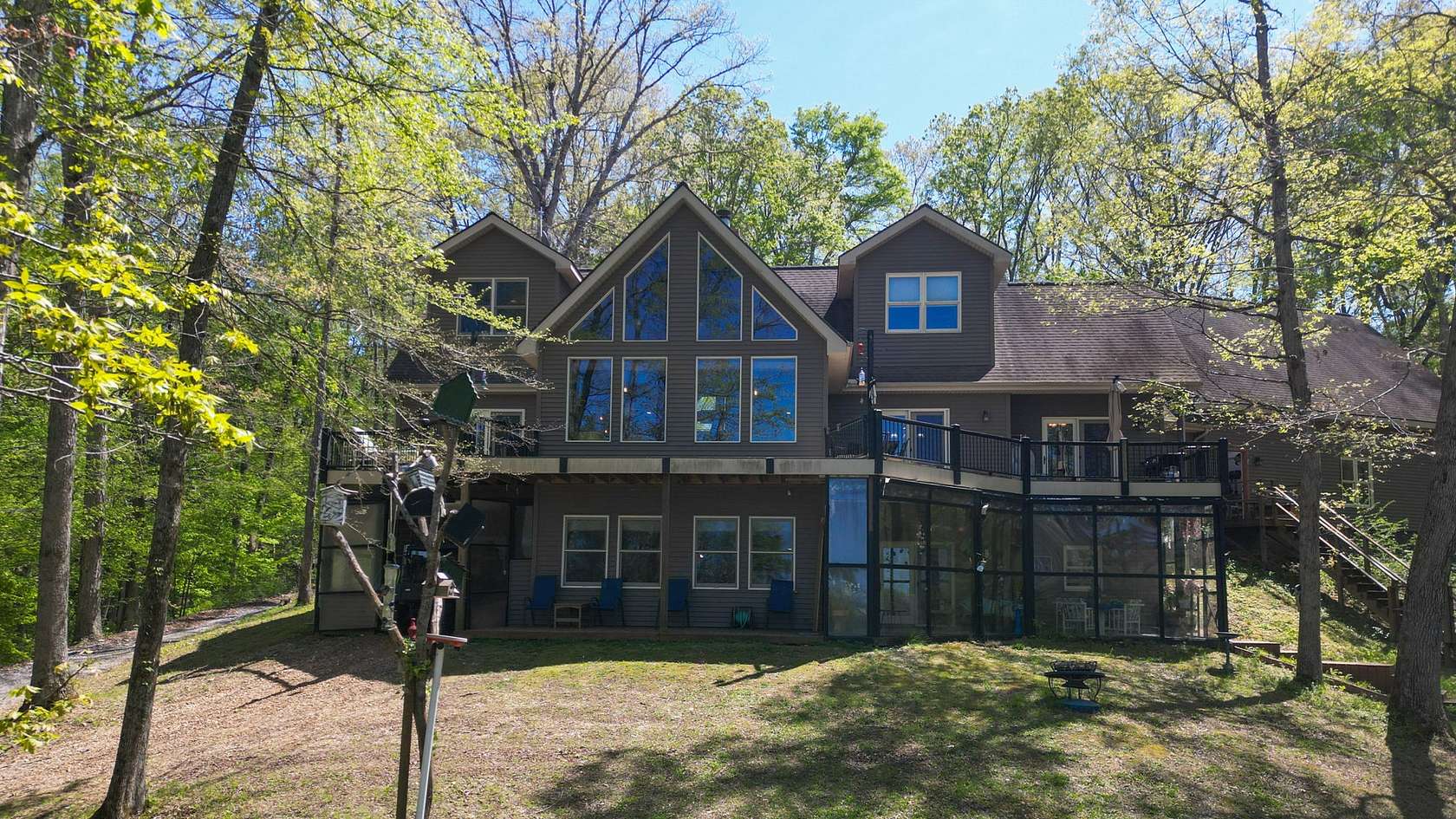 10.5 Acres of Land with Home for Sale in Cadiz, Kentucky