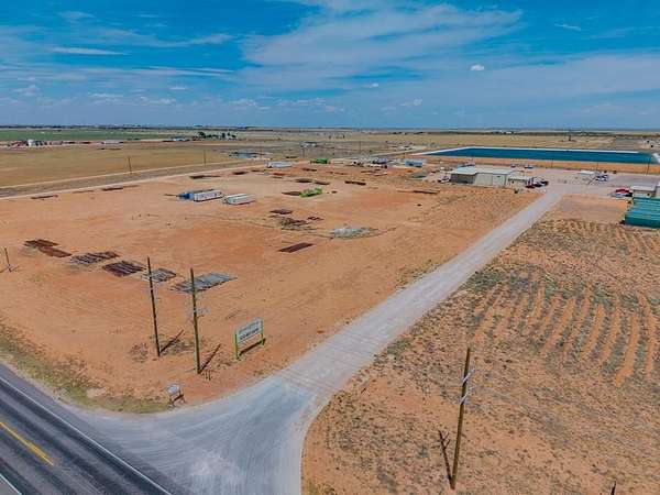 4.15 Acres of Improved Mixed-Use Land for Sale in Stanton, Texas