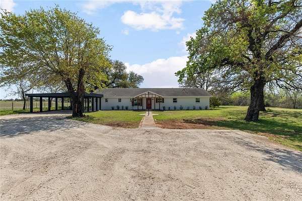 2 Acres of Land with Home for Lease in Nemo, Texas