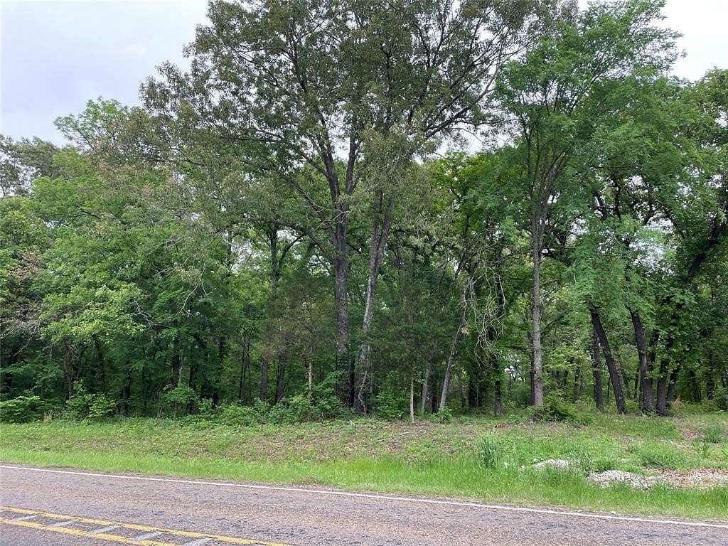 12 Acres of Recreational & Residential Land for Sale in Athens, Texas