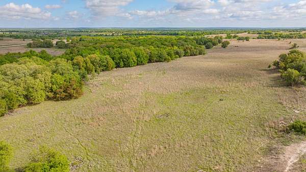 10 Acres of Land for Sale in Stephenville, Texas