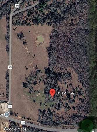 16 Acres of Recreational & Residential Land for Sale in Oakwood, Texas