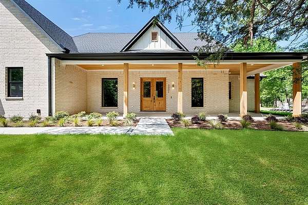 1.88 Acres of Land with Home for Sale in Corsicana, Texas