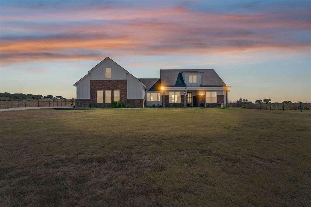 6.27 Acres of Land with Home for Sale in Cleburne, Texas