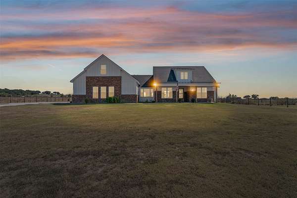 6.27 Acres of Land with Home for Sale in Cleburne, Texas