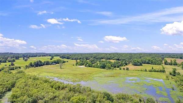 70.2 Acres of Land with Home for Sale in Brownsboro, Texas