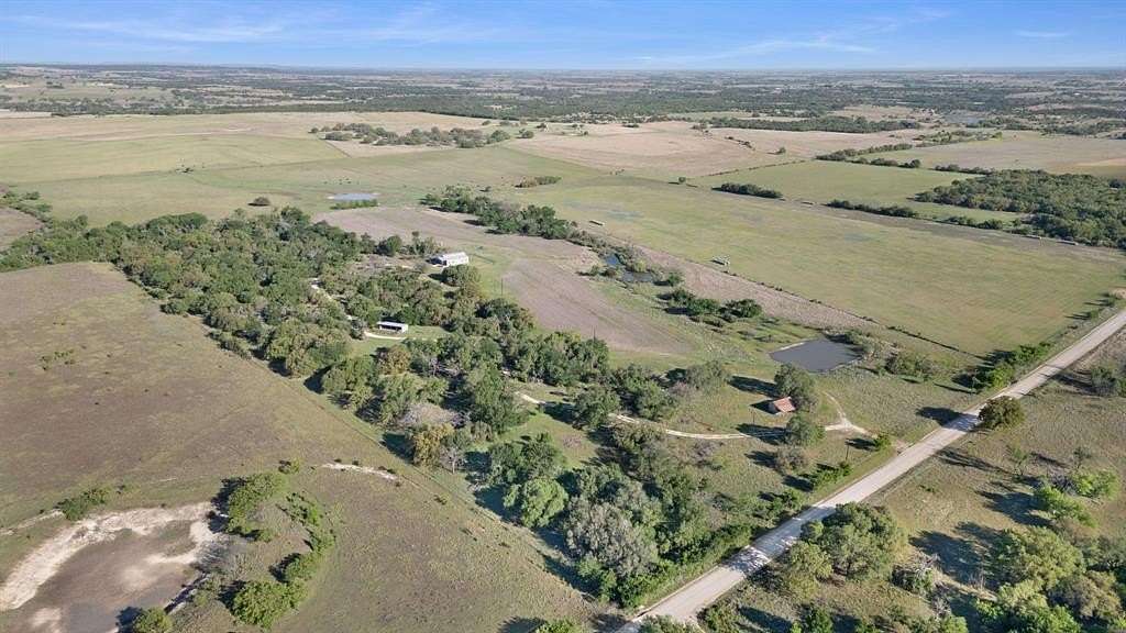 60 Acres of Land for Sale in Hamilton, Texas