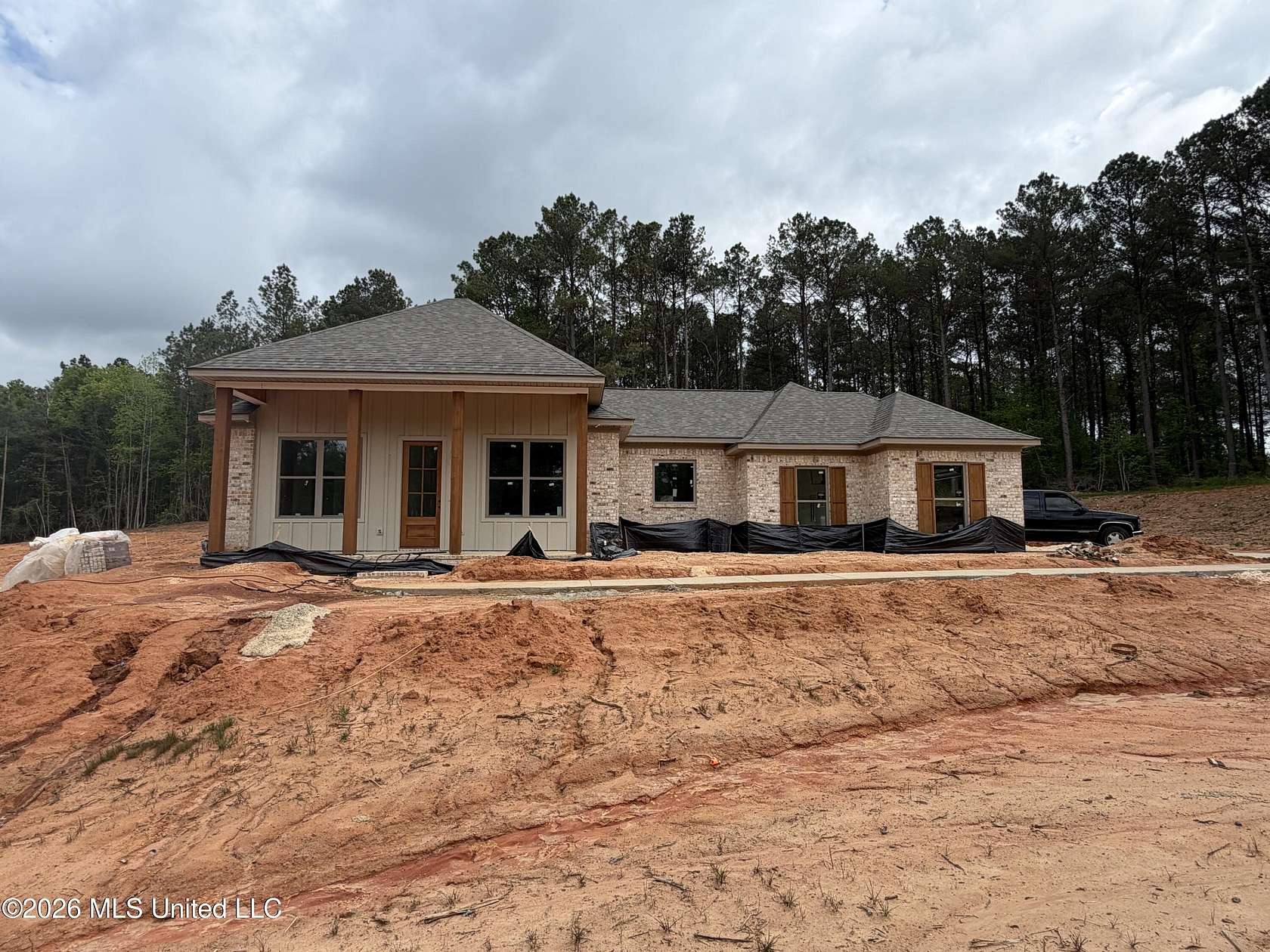 2.54 Acres of Land with Home for Sale in Mendenhall, Mississippi