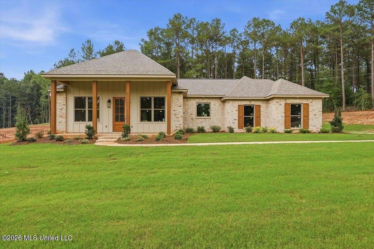2.54 Acres of Land with Home for Sale in Mendenhall, Mississippi
