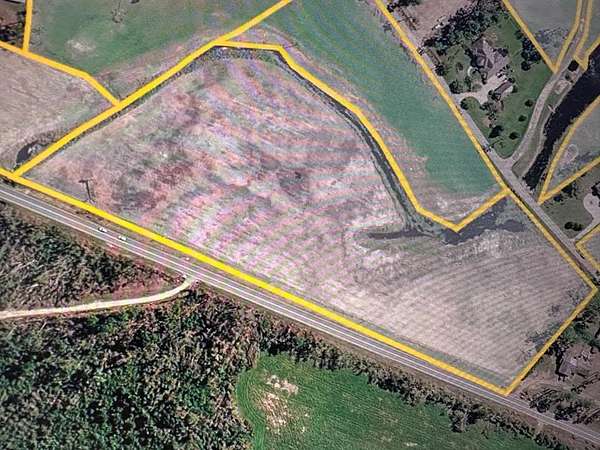 12 Acres of Land for Sale in Douglas, Georgia