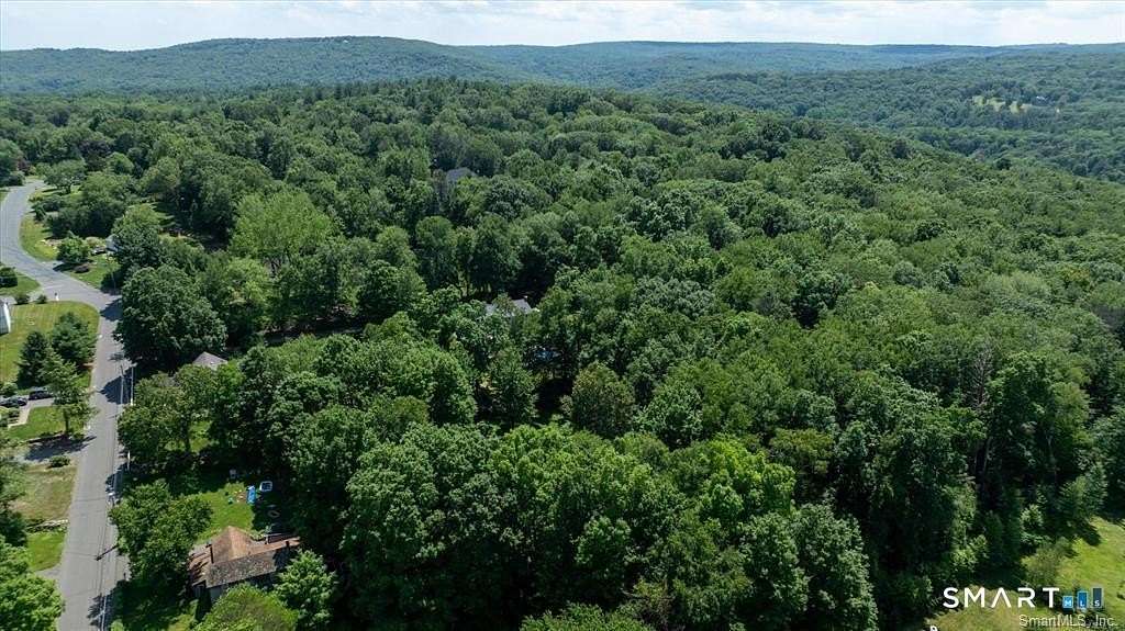 3.32 Acres of Residential Land for Sale in Avon, Connecticut