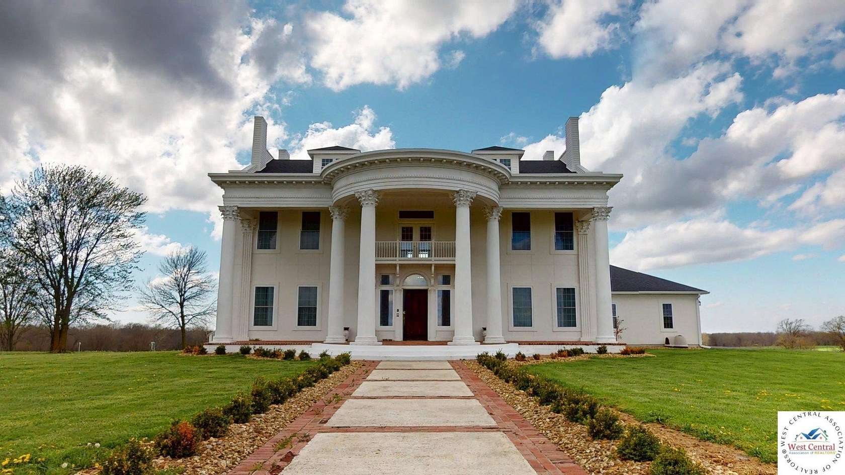 8 Acres of Land with Home for Sale in La Monte, Missouri