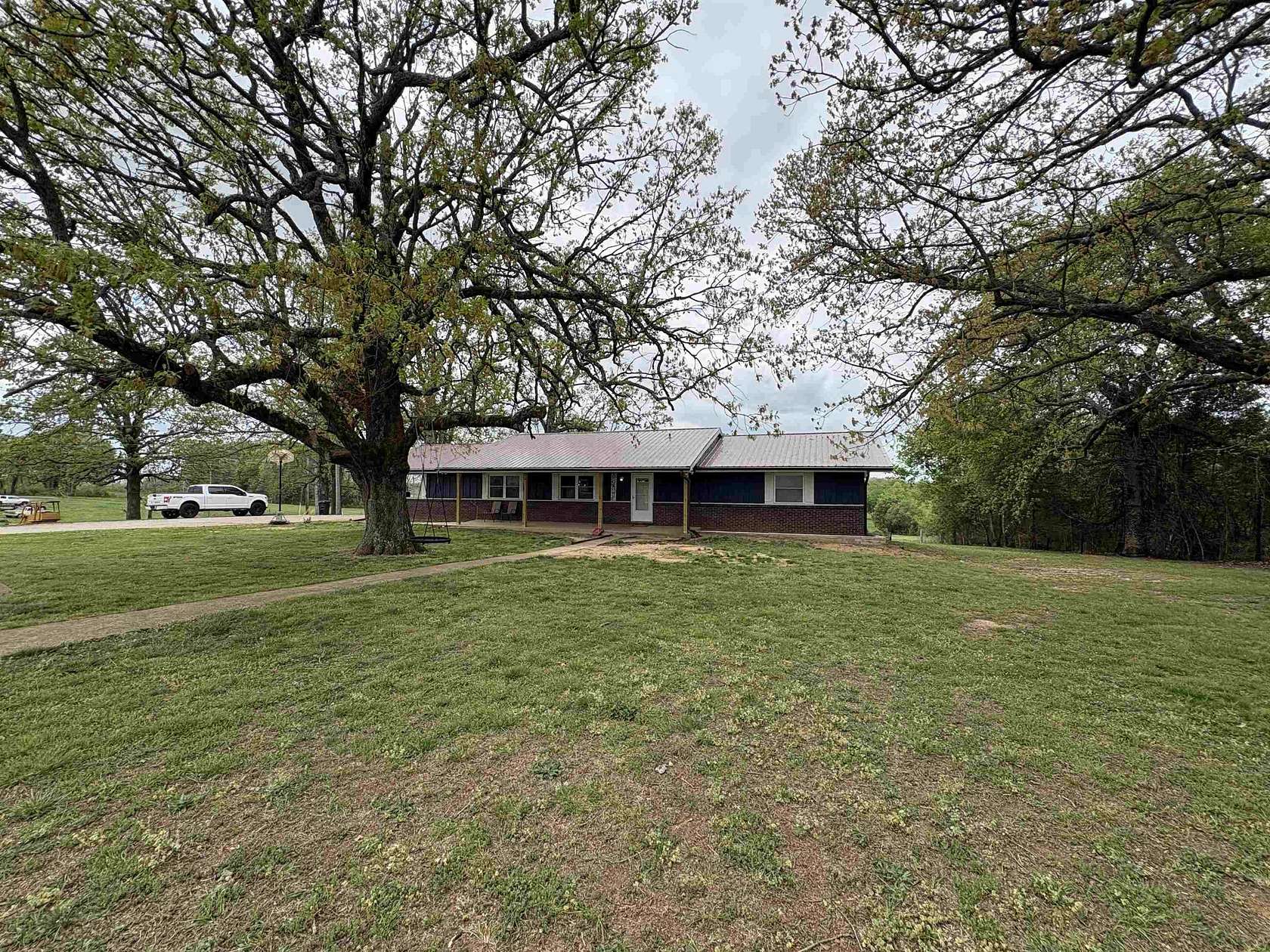 3.58 Acres of Land with Home for Sale in Ash Flat, Arkansas