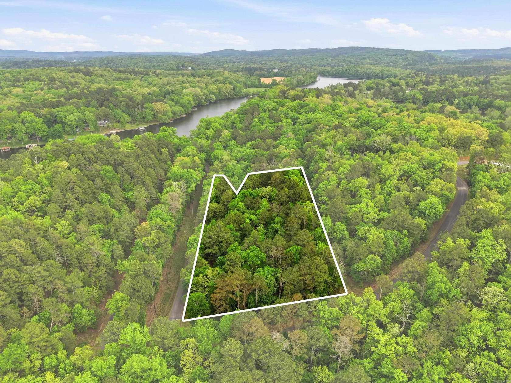 4.59 Acres of Residential Land for Sale in Hot Springs, Arkansas