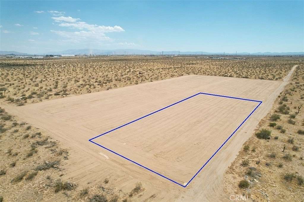 3.76 Acres of Land for Sale in Adelanto, California
