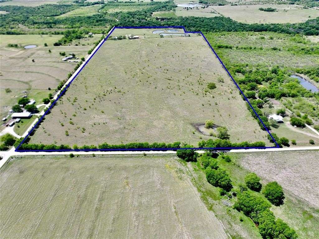 57.2 Acres of Land with Home for Sale in Hubbard, Texas
