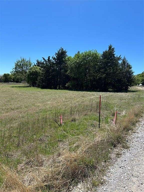 3 Acres of Land for Sale in Bowie, Texas