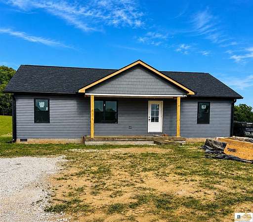 2.7 Acres of Land with Home for Sale in Magnolia, Kentucky