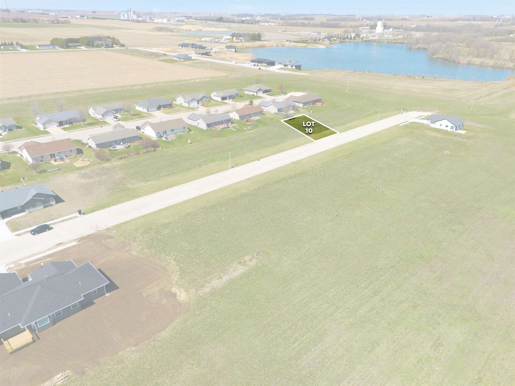 0.26 Acres of Residential Land for Sale in Dyersville, Iowa