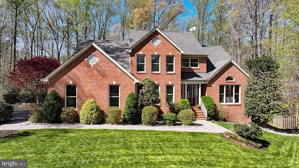 2.1 Acres of Land with Home for Sale in Edgewater, Maryland